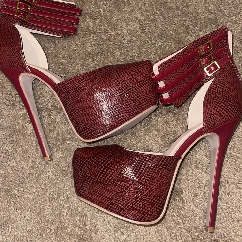 Woman High Hell pumps
